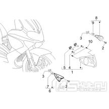 6.03 Přední světlo a blinkry - Gilera Runner 125 VX 4T 2006-2007 UK (ZAPM46300)