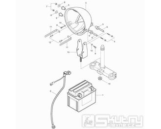 19 Baterie / Držák předního světla - Hyosung RT 125 Karion