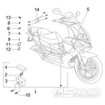 6.08 Elektroinstalace, pojistky - Gilera Runner 200 VXR 4T LC 2006 UK (ZAPM46400)