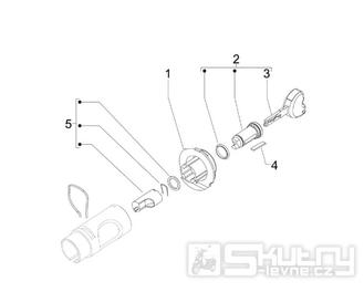 2.46 Zámky - Gilera Stalker 50 Naked 2008 (UK - ZAPC40102)