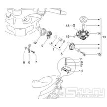 2.46 Zámky - Gilera Runner 50 SP 2005 UK (ZAPC461000)