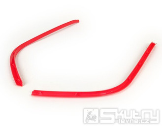 Ochranné lišty Moto Nostra červené sada pro Vespa Primavera, Sprint 2013-