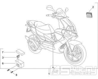 6.08 Elektroinstalace, pojistky - Gilera Runner 50 PureJet 2005-2006 UK (ZAPC46200)