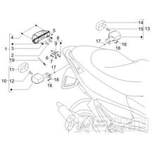 6.04 Zadní světlo a blinkry - Gilera Runner 125 VX 4T Speciální série 2007 (ZAPM46300)