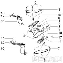 2.31 Středový plast, stupačky - Gilera Runner 125 VX 4T 2006-2007 UK (ZAPM46300)