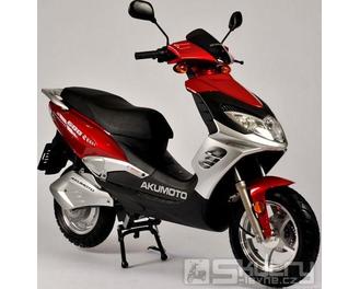 Elektrický skútr Akumoto 600/L45 (1,6kW) - barva červená/stříbrná