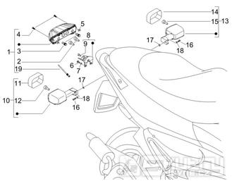 6.04 Zadní světlo a blinkry - Gilera Runner 125 VX 4T 2007 (ZAPM46300)