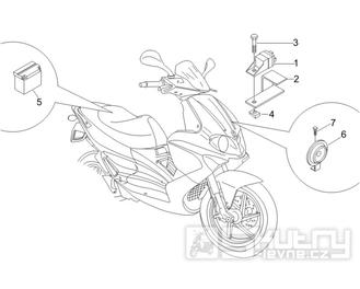 6.05 Baterie, houkačka, relé - Gilera Runner 125 VX 4T 2006-2007 UK (ZAPM46300)