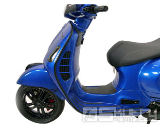 Ochranná lišta Moto Nostra levá černá matná pro Vespa GT, GTL, GTS 125-300 -18, GTV -18