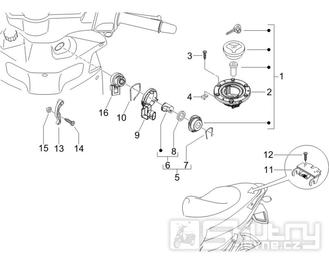 2.46 Zámky - Gilera Runner 125 VX 4T 2005-2006 UK (ZAPM46100)