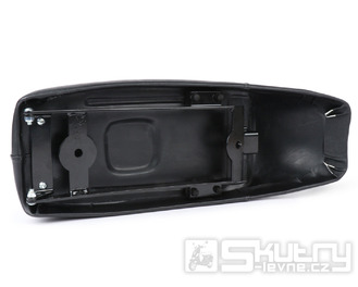Sedlo BGM PRO Fastback hladké boky pro Lambretta Lui 50 C/CL, Lui 75 S/SL, Vega, Cometa