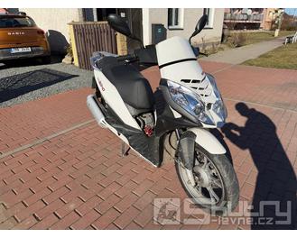 Servis KSR Soho 125ccm, 2236km – diagnostika závady + oprava příruby sání
