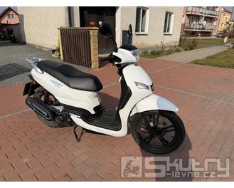 Servis Peugeot Tweet 125i, 481 km – první základní údržba