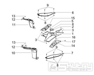 2.31 Středový plast, stupačky - Gilera Runner 50 PureJet 2005-2006 UK (ZAPC46200)