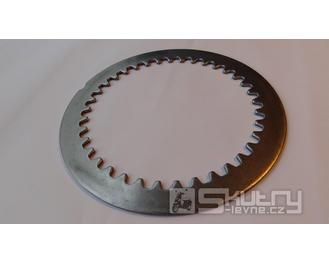 Driven clutch plate