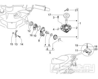 2.46 Zámky - Gilera Runner 200 VXR 4T LC 2006 (ZAPM46400)