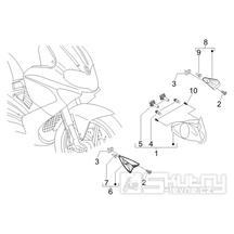 6.03 Přední světlo a blinkry - Gilera Runner 125 VX 4T 2007 (ZAPM46300)