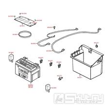 F11 Baterie a pojistky - Kymco Grand Dink 125 E3