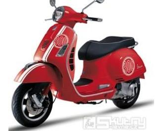 Polepy s bílými proužky - Vespa GTS Super