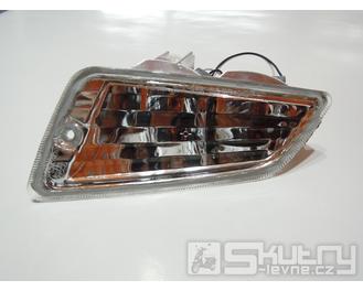 Pravý přední blinkr pro skútry Vespa GT