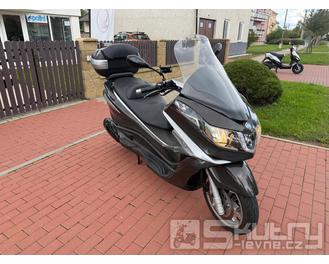 Piaggio X10 350, 20307km - kompletní servis