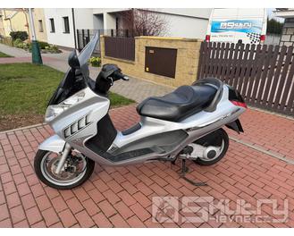 Servis Piaggio X8 125, 37816 km – brzdy, sportovní variátor Polini