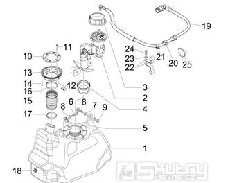 2.47 Palivová nádrž - Gilera Nexus 300ie 4T LC 2009-2011 (ZAPM35600)