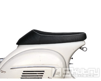 Sedlo BGM PRO Sport bez zámku, černý lem, pro Vespa Largeframe PX (-1983), Sprint, GT, GTR, Super