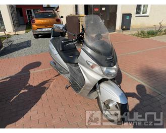 Servis Suzuki Burgman 400ccm, 53423km – kompletní údržba, variátor, brzdy, pneu
