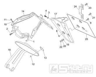 2.37 Zadní kryt, blatník - Gilera Nexus 500 4T LC 2006-2008 (ZAPM35200)