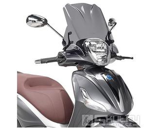 5606S plexi GIVI pro Piaggio Beverly 125ie-300ie (10-20),Beverly 350 Sport Touring (12-20), vxš290x450 mm